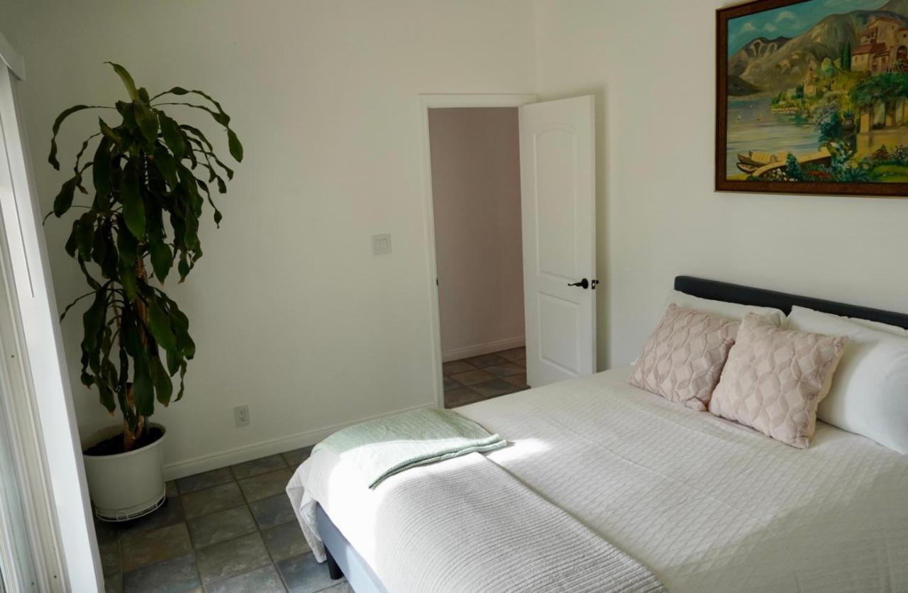 Cozy Family Hideaway, Sleeps 8, 4 Tv'S Yard, Shops Villa Simi Valley Buitenkant foto