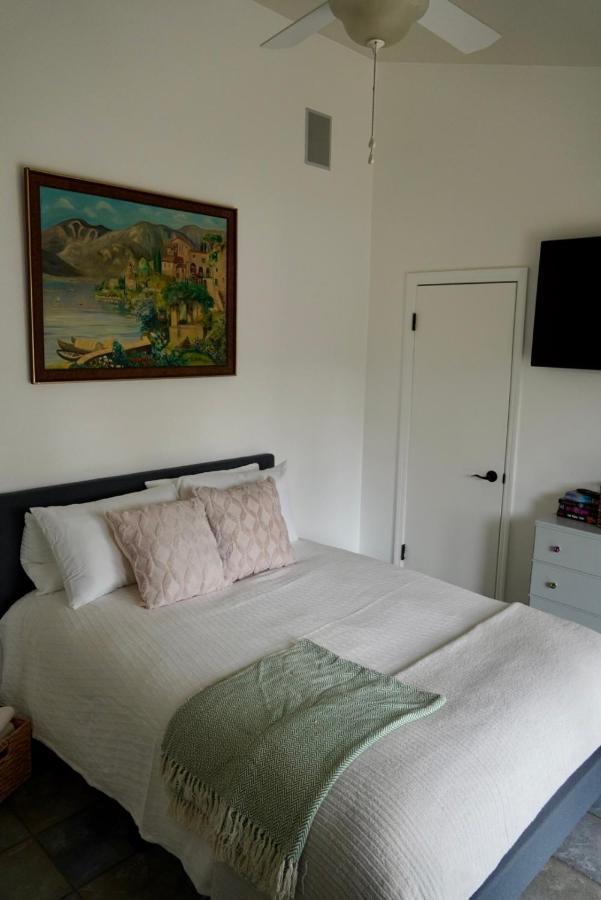 Cozy Family Hideaway, Sleeps 8, 4 Tv'S Yard, Shops Villa Simi Valley Buitenkant foto